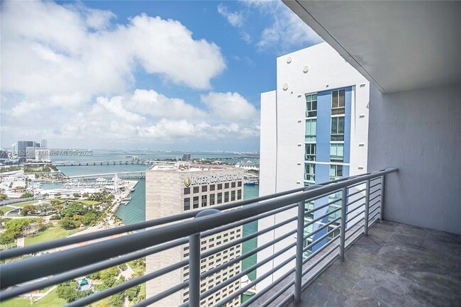 Building Photo - 325 S Biscayne Blvd