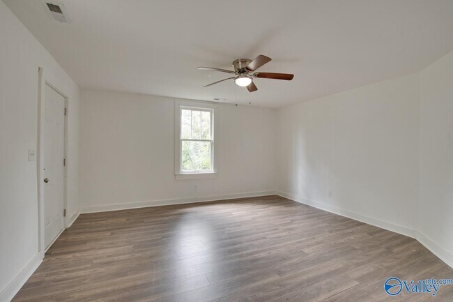 Foto del edificio - 3503 Dubose St SW