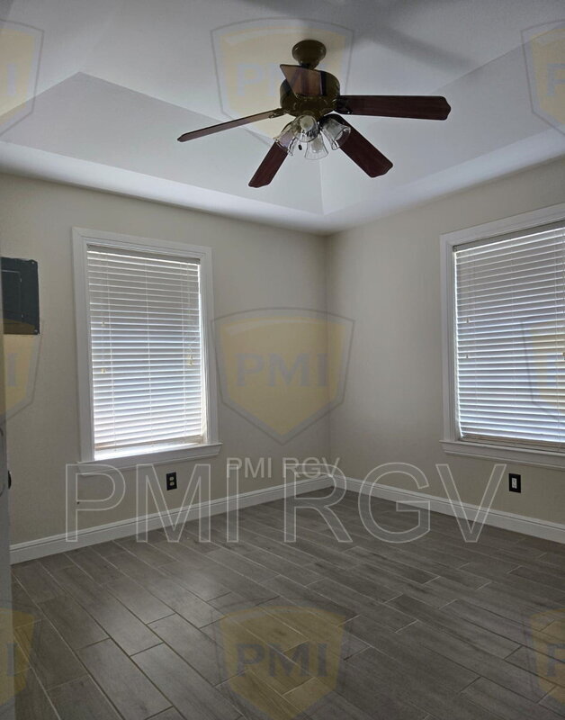 Foto del edificio - 2504 N 31st Ln