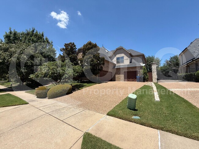Foto del edificio - 4546 Warwick Ln