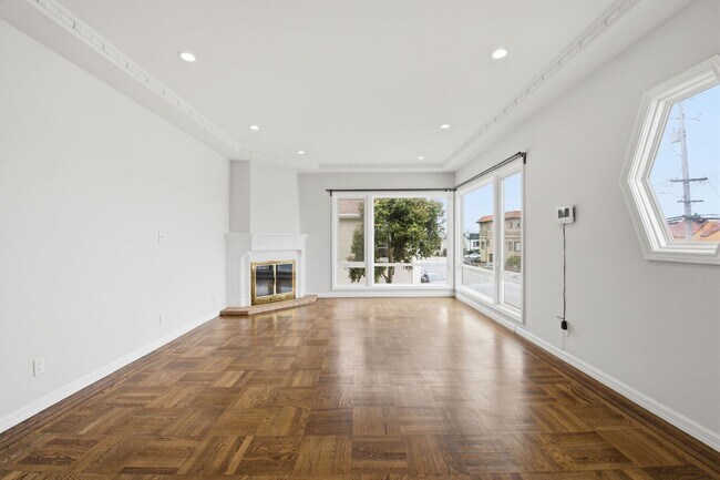 Foto del edificio - 1603 Ortega St