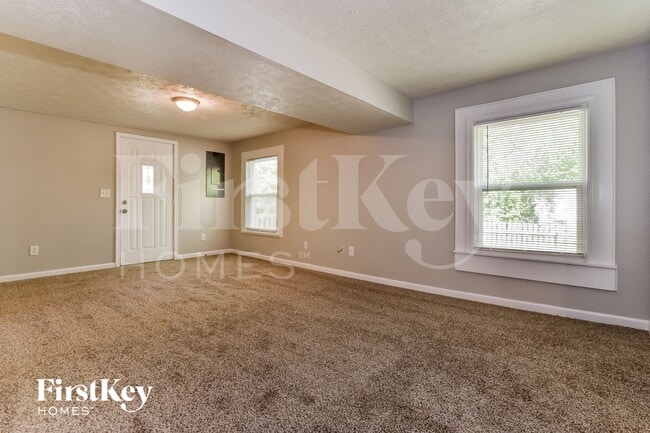 Foto del edificio - 2229 W 58th St