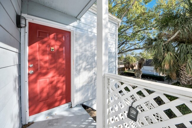 Foto del edificio - 14550 Fonmeadow Dr