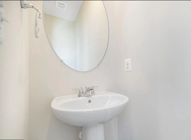 Foto del edificio - 21 Canning Rd