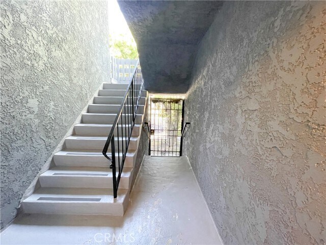 Foto del edificio - 6655 W 86th Pl