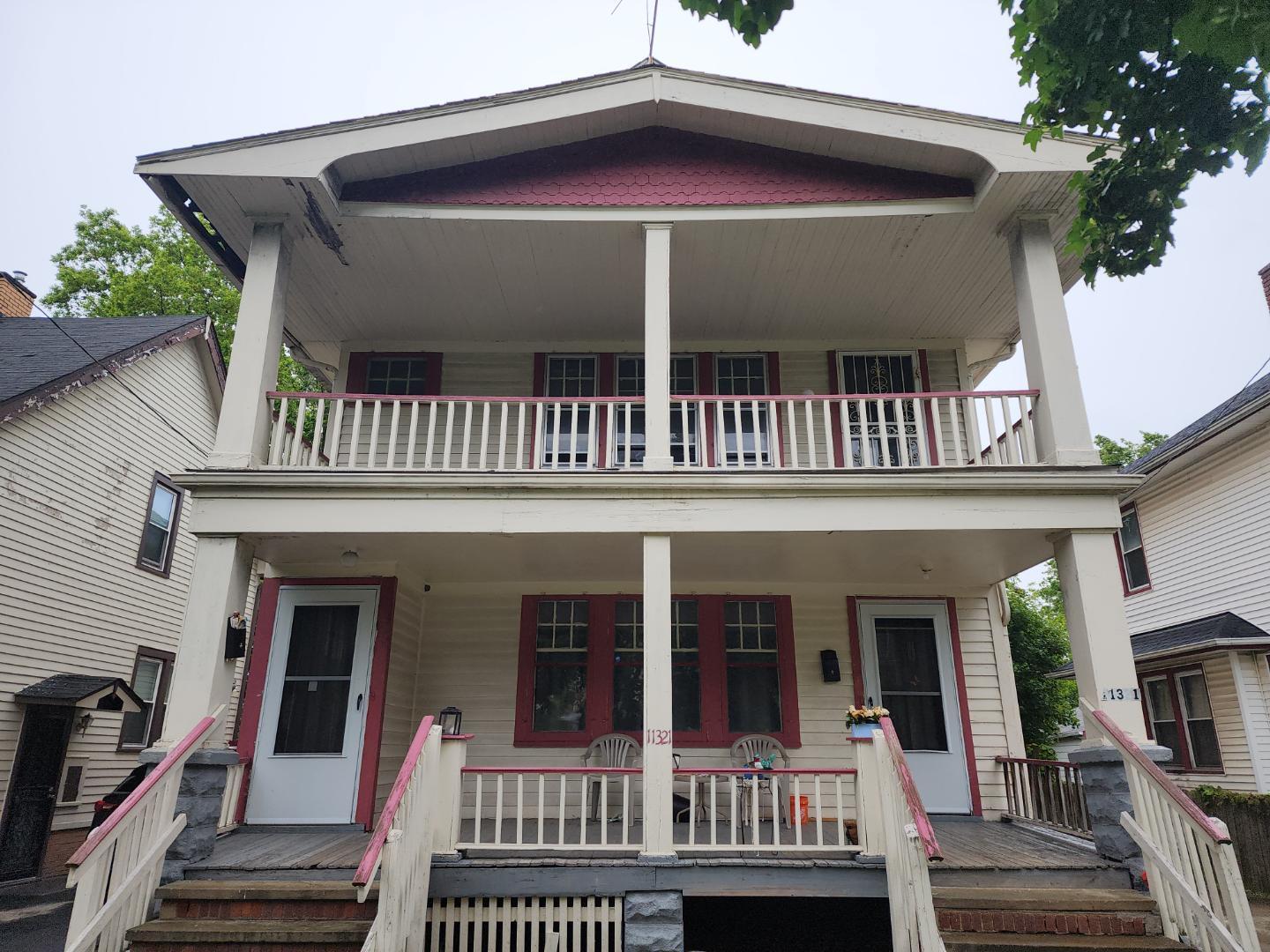 11321 Parkview Ave Cleveland, OH 44104 – photo 4