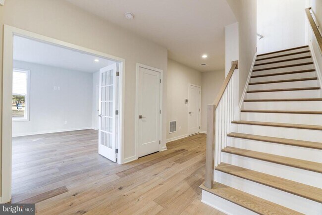 Foto del edificio - 43920 Ludwell Farm Square
