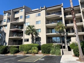 Building Photo - 10 S Forest Beach Dr