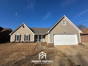 Building Photo - 4889 Blue Wing St