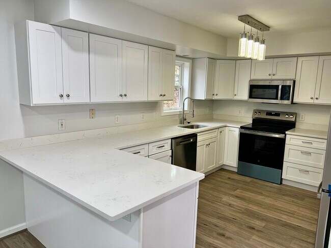 Foto del edificio - 8 Dunning Ave