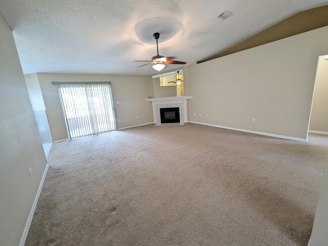 Building Photo - 7570 Pepperwood St
