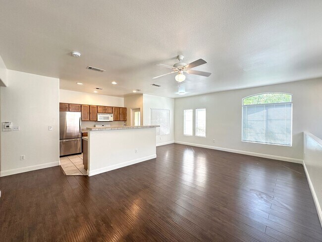 Foto del edificio - 1501 Cardinal Peak Ln