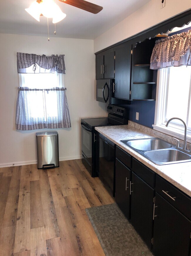 Foto del edificio - 108 Edgemont Rd