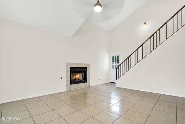 Foto del edificio - 7212 Westover Dr