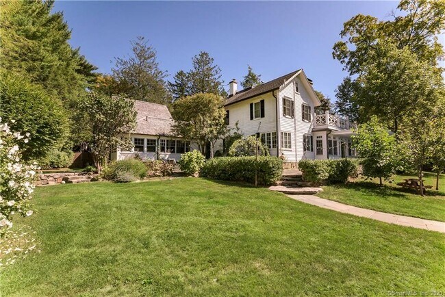 Building Photo - 95 Branchville Rd