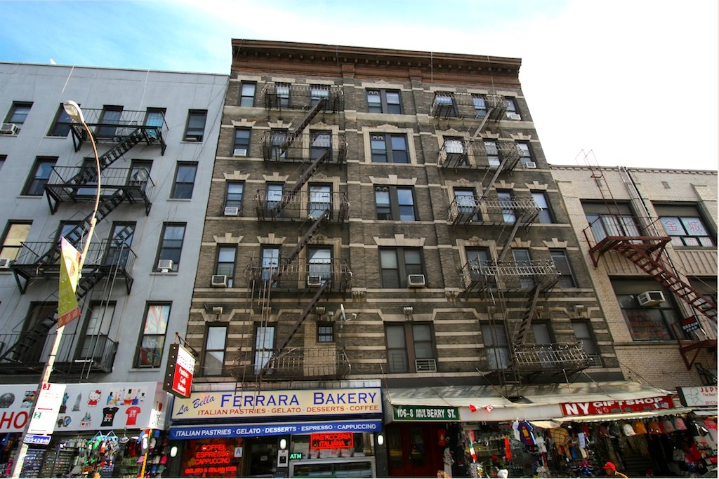 Primary Photo - 106 Mulberry St