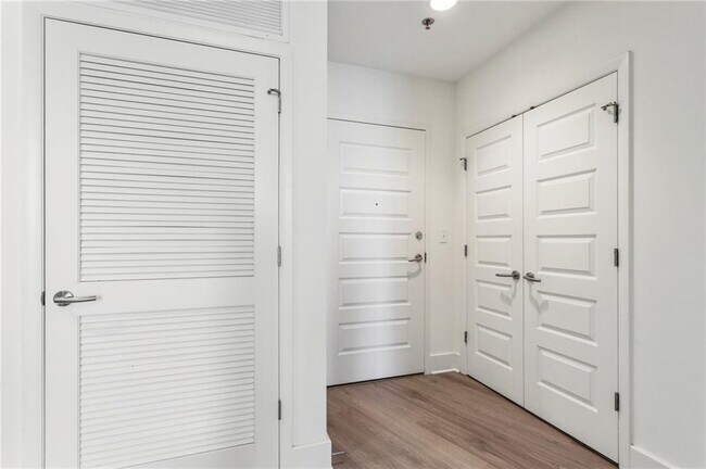 Foto del edificio - 1080 Peachtree St NE
