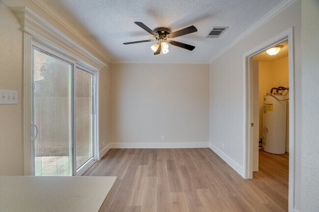 Building Photo - 12920 Latchwood Ln