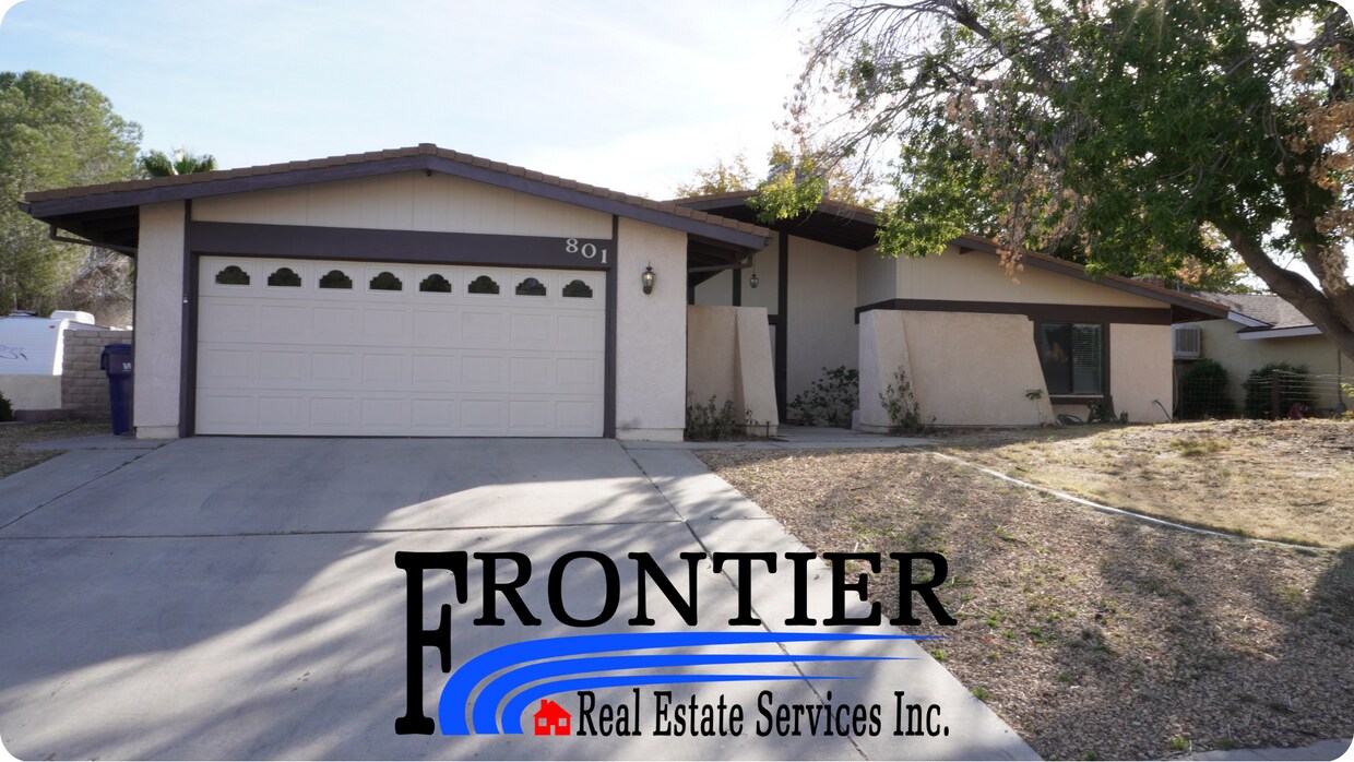 Foto principal - Single-Family Home in a Prime Location.