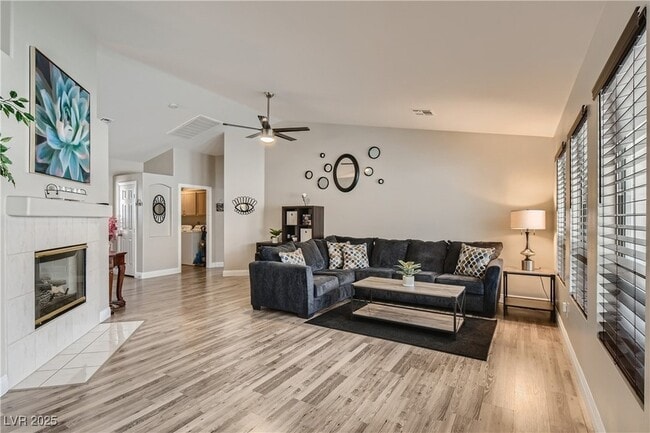 Building Photo - 2114 Akamine Ave