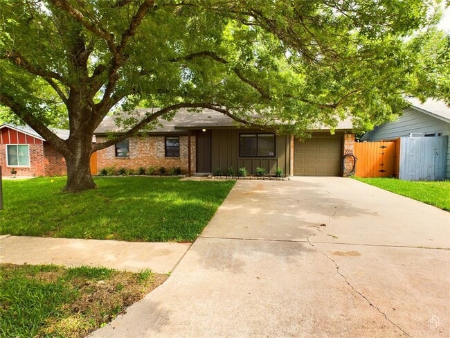 Foto del edificio - 6007 Leisure Run Rd