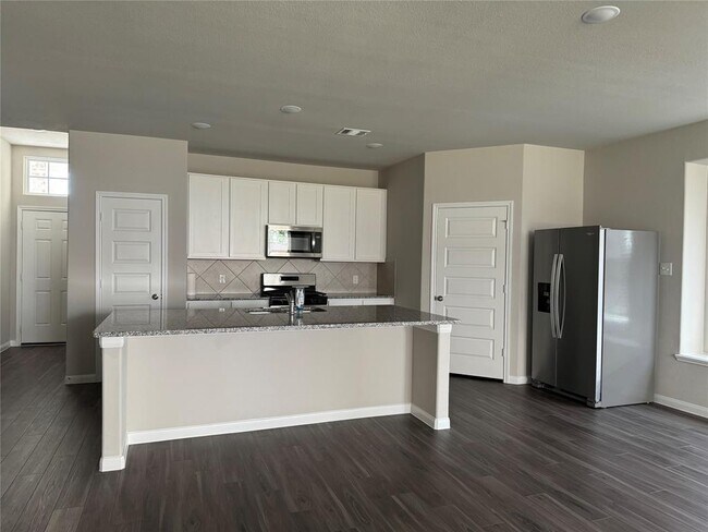 Building Photo - 2839 Jacqueline Ln