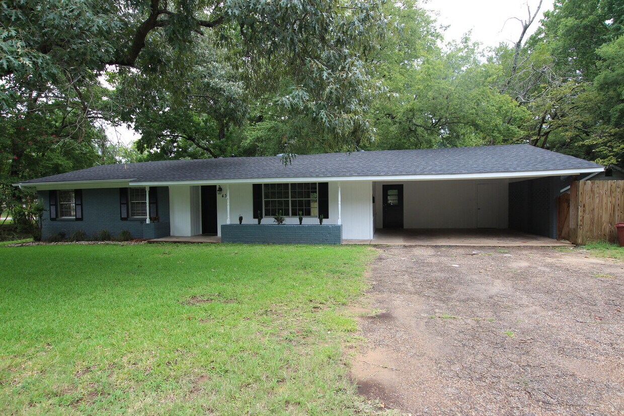 435 Tech Pl, Tyler, TX 75701 House Rental in Tyler, TX