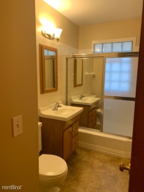 Foto del edificio - 3474 S 82nd St