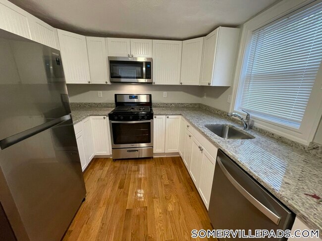 Building Photo - 309 Highland Ave