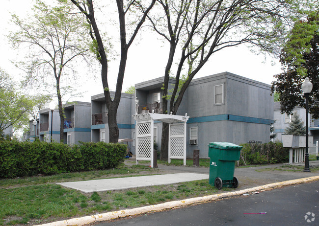 Building Photo - Van Rensselaer Village Apartments