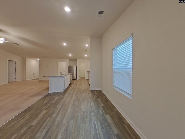 Foto del edificio - 202 Sundew Rd