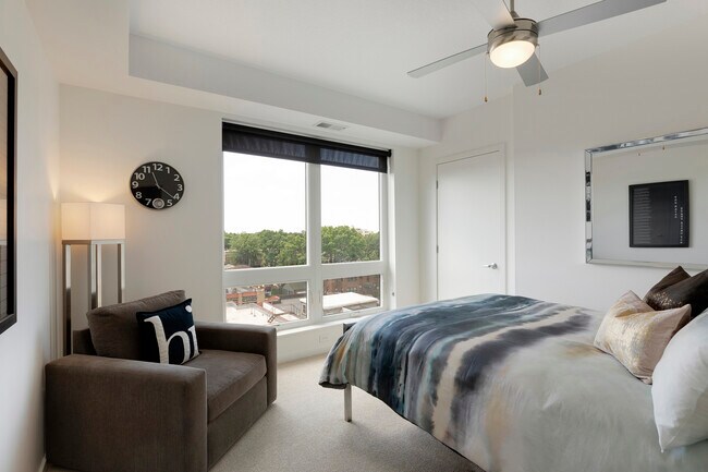 Foto del edificio - Laguna Apartments