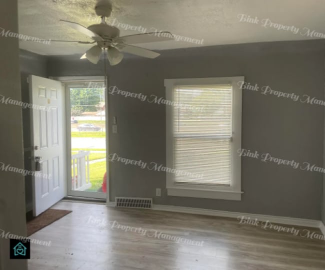 Building Photo - 15808 Southfield Fwy