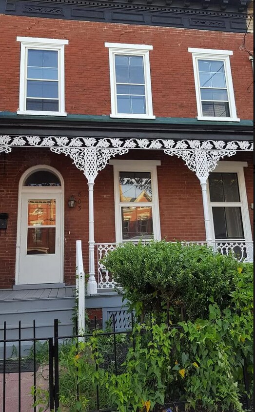 803 W Clay St, Richmond, VA 23220 House Rental in Richmond, VA