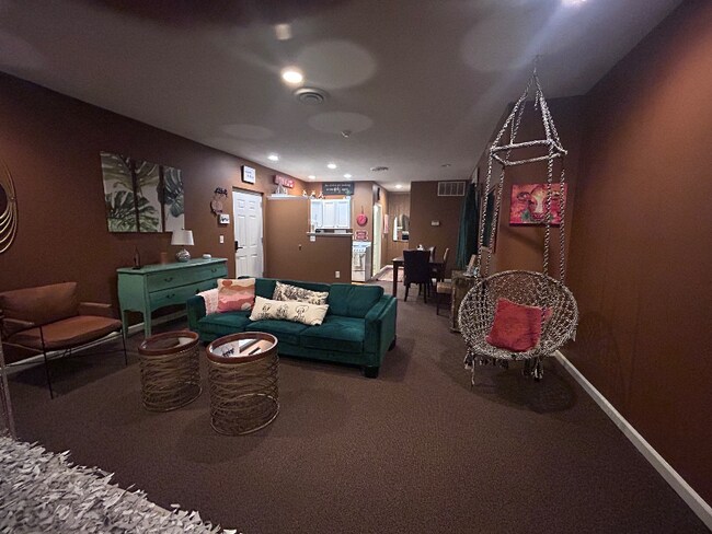 Foto del edificio - 11609 Detroit Ave