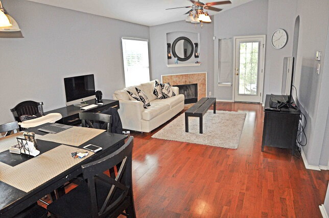 Photo - 9007 Arch Bridge House