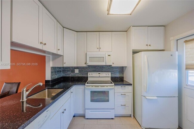Foto del edificio - 2300 Park Ln