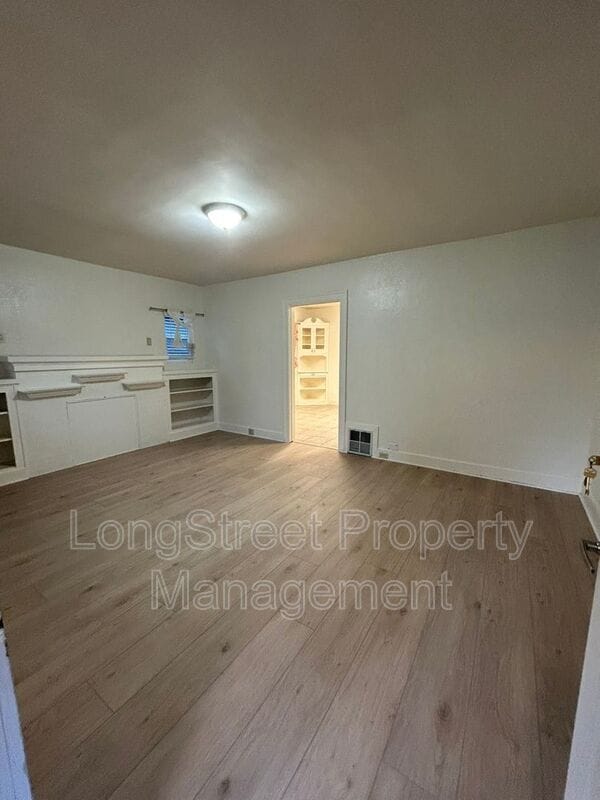 Building Photo - 11380 SW Greenburg Rd