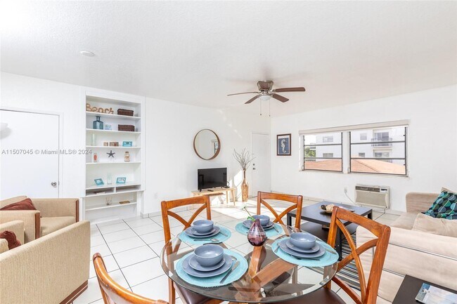 Foto del edificio - 1982 Marseille Dr