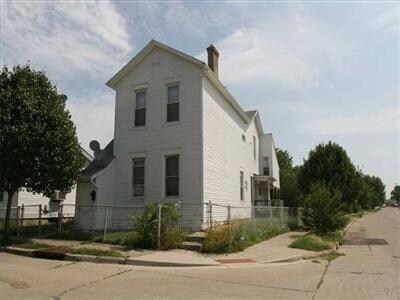 Primary Photo - 156-158 Drummer Ave