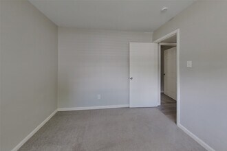 Building Photo - 1438 Peach Spring Dr