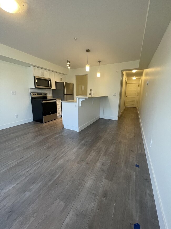 Building Photo - 30515 Cardinal Ave