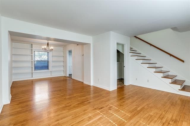Foto principal - 6421 Bordeaux Ave