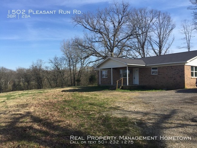 Building Photo - 1502 Pleasant Run Rd