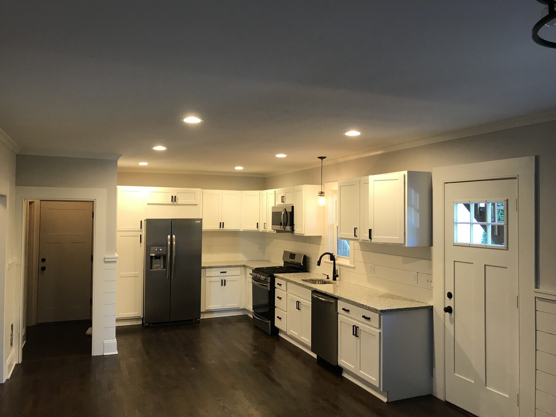 Foto principal - 234 Myrtle St
