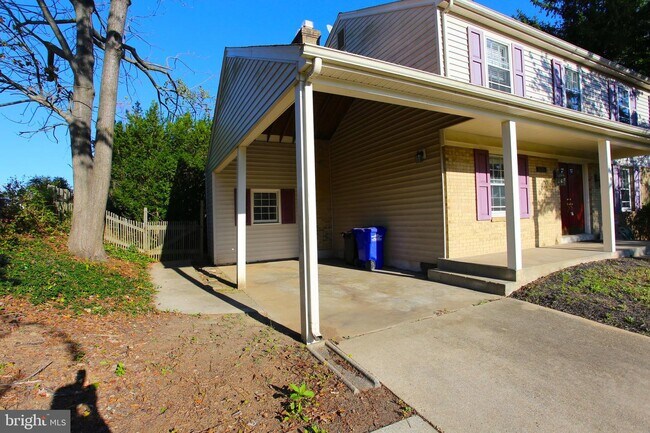 Building Photo - 14709 Bauer Dr