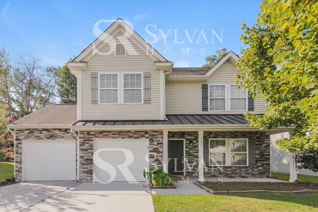 Foto del edificio - The living is easy in this 3 bedroom, 2.5 bathroom home