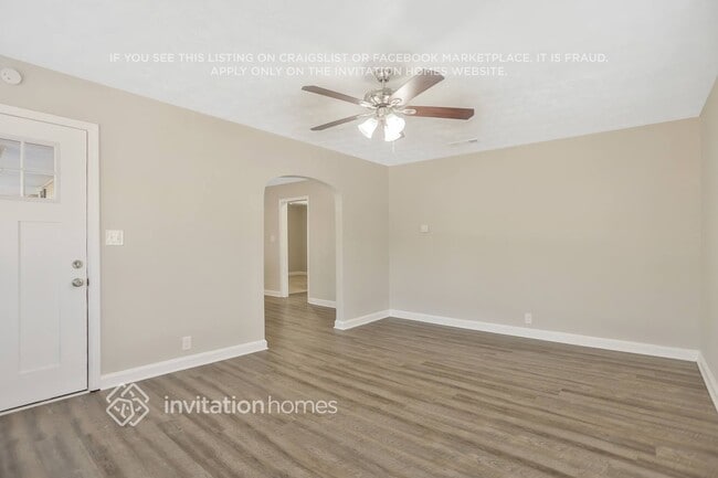 Building Photo - 1978 Glendale Dr