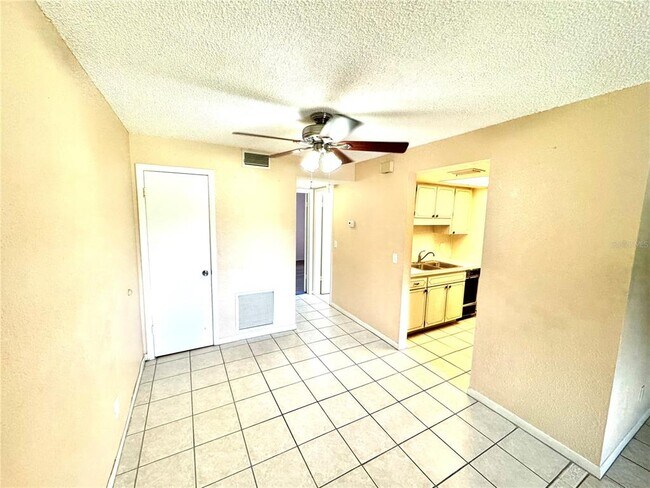 Foto del edificio - 6044 22nd Ave N