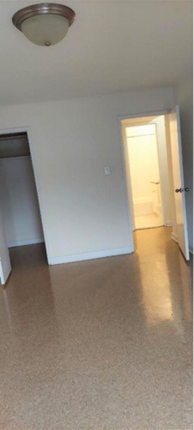 4435 Colden St Unit 2L, Queens, NY 11355 Apartment for Rent in